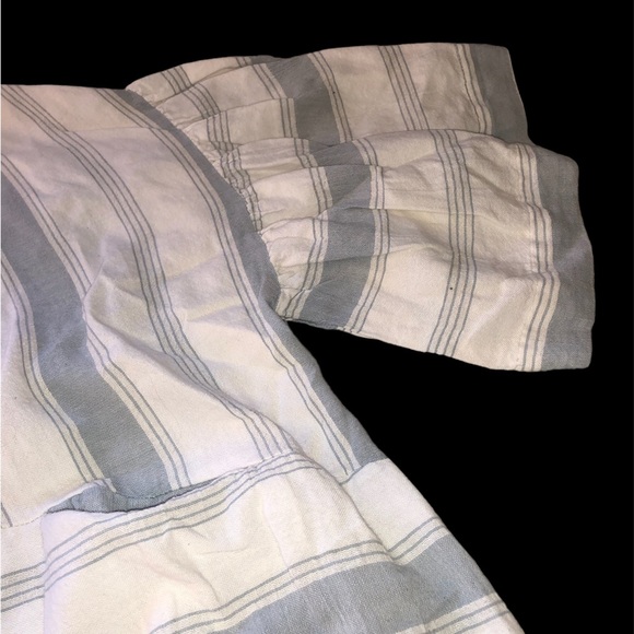 Universal Thread Striped Kimono - Picture 2 of 3